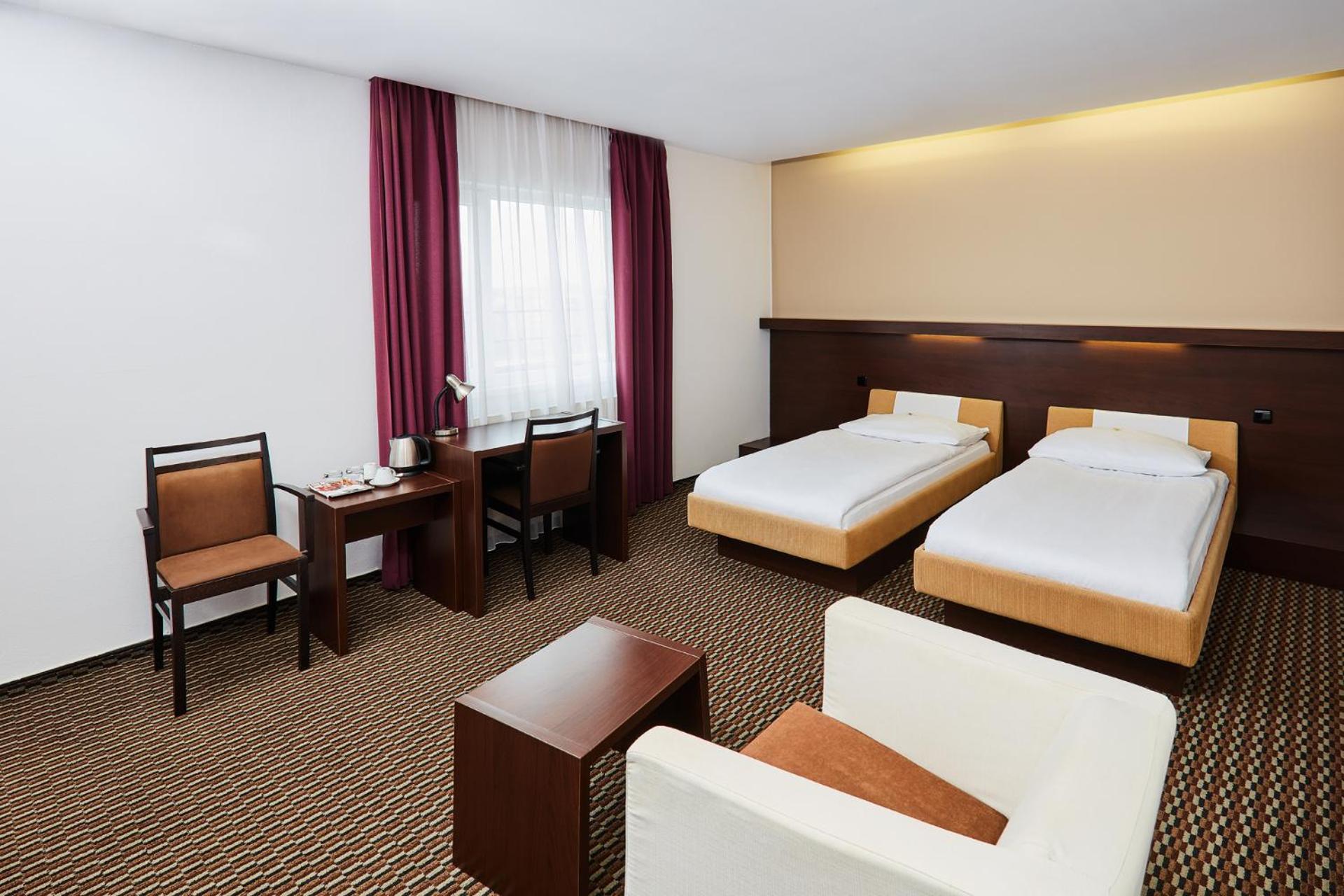 Hotel Rottal Otrokovice Eksteriør billede